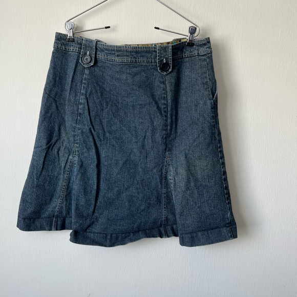 Denim skirt Sz 14 blue dark wash stretch flared zip W Work to Weekend tabs. - Picture 5 of 13